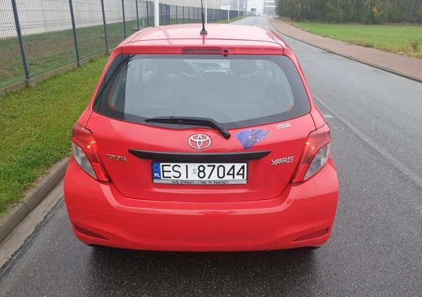 Toyota Yaris cena 20909 przebieg: 185000, rok produkcji 2012 z Sieradz małe 436